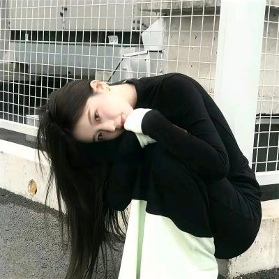 活骷颅 封面
