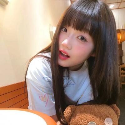 四季之春 封面
